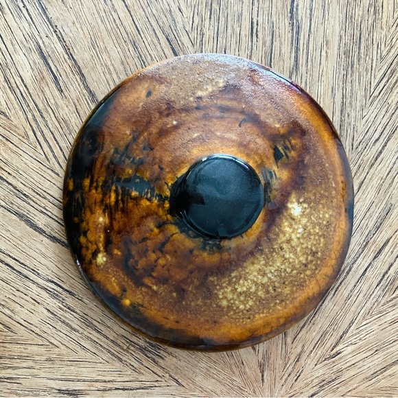 1970's Laurentian Pottery Canada Artisan Series 8-617 Bean Pot / Casserole Dish - Picture 8 of 11